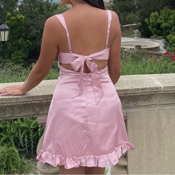 Peppermayo pink satin mini dress - Picture 2 of 5